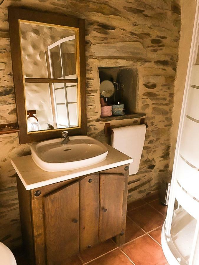 Casa Rural Bierzo Encantado Valle de Finolledo 외부 사진